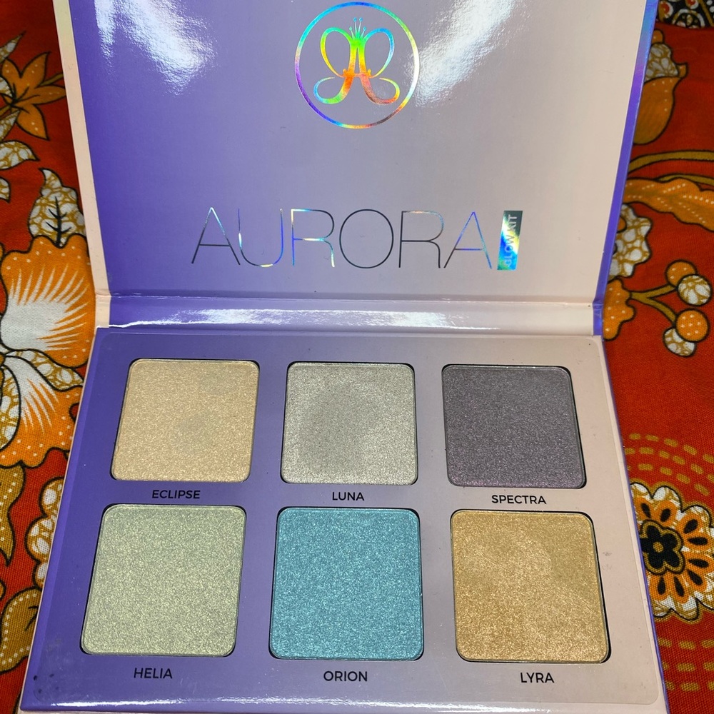 Anastasia Beverly Hills aurora